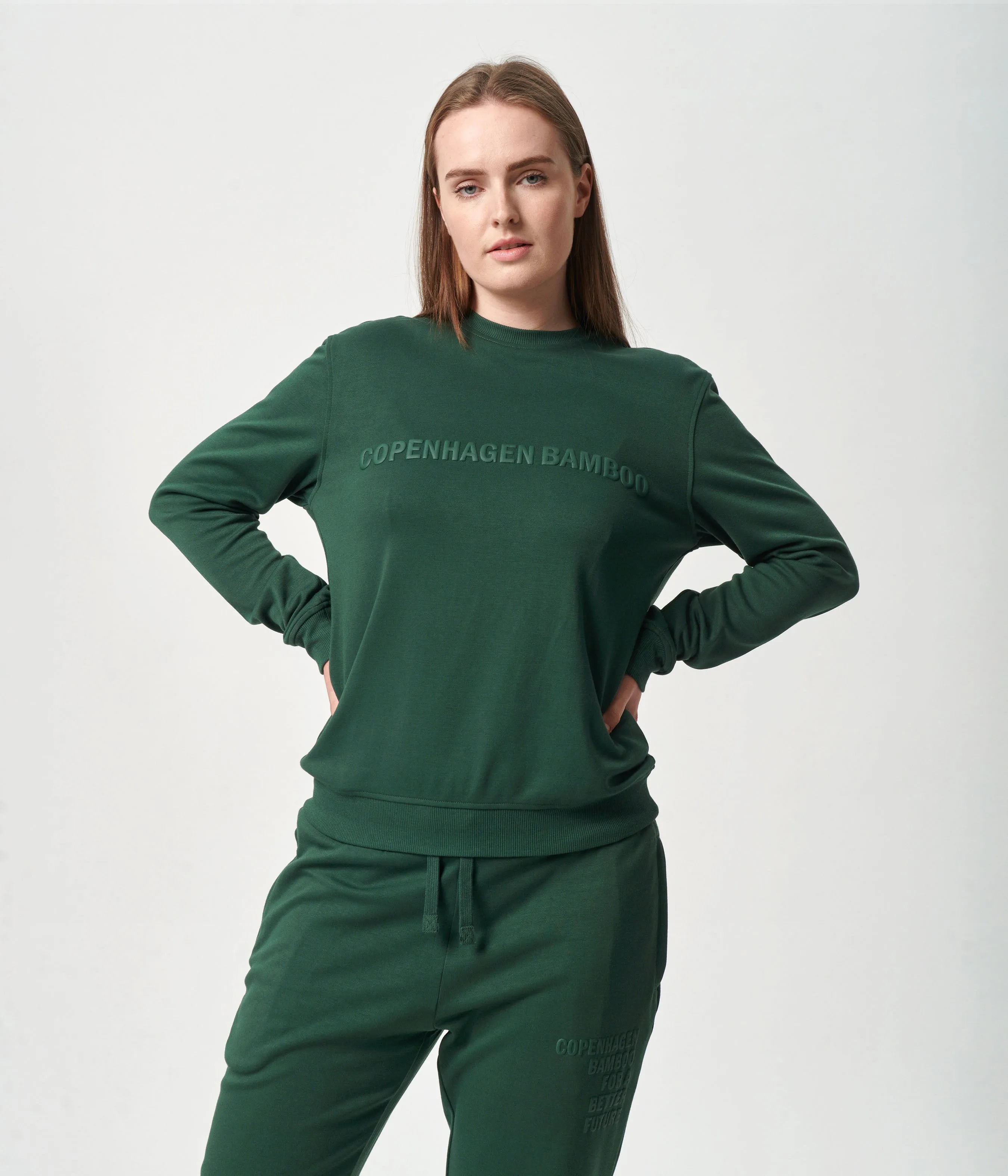 Green bamboo track suit with logo