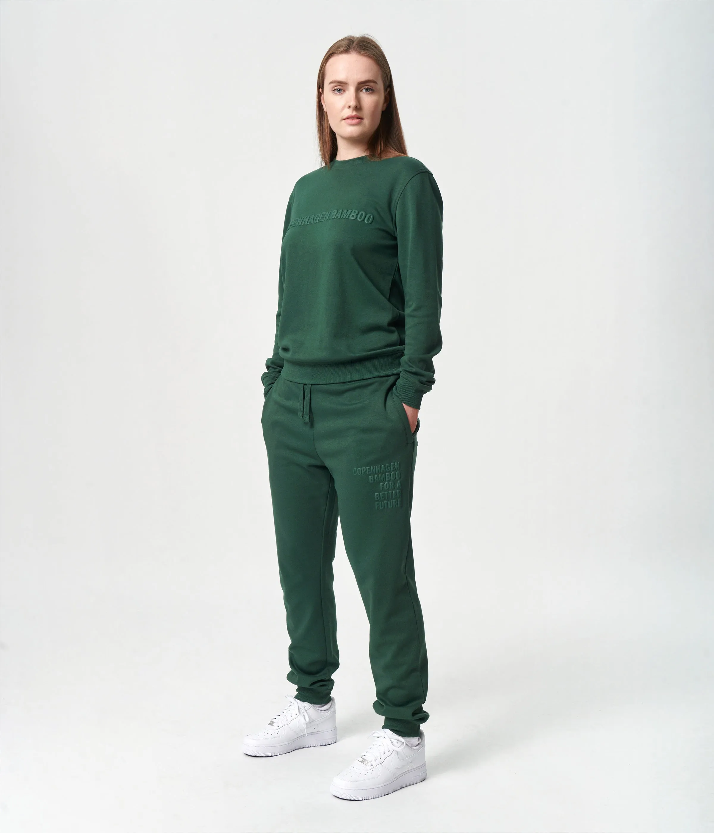 Green bamboo track suit with logo