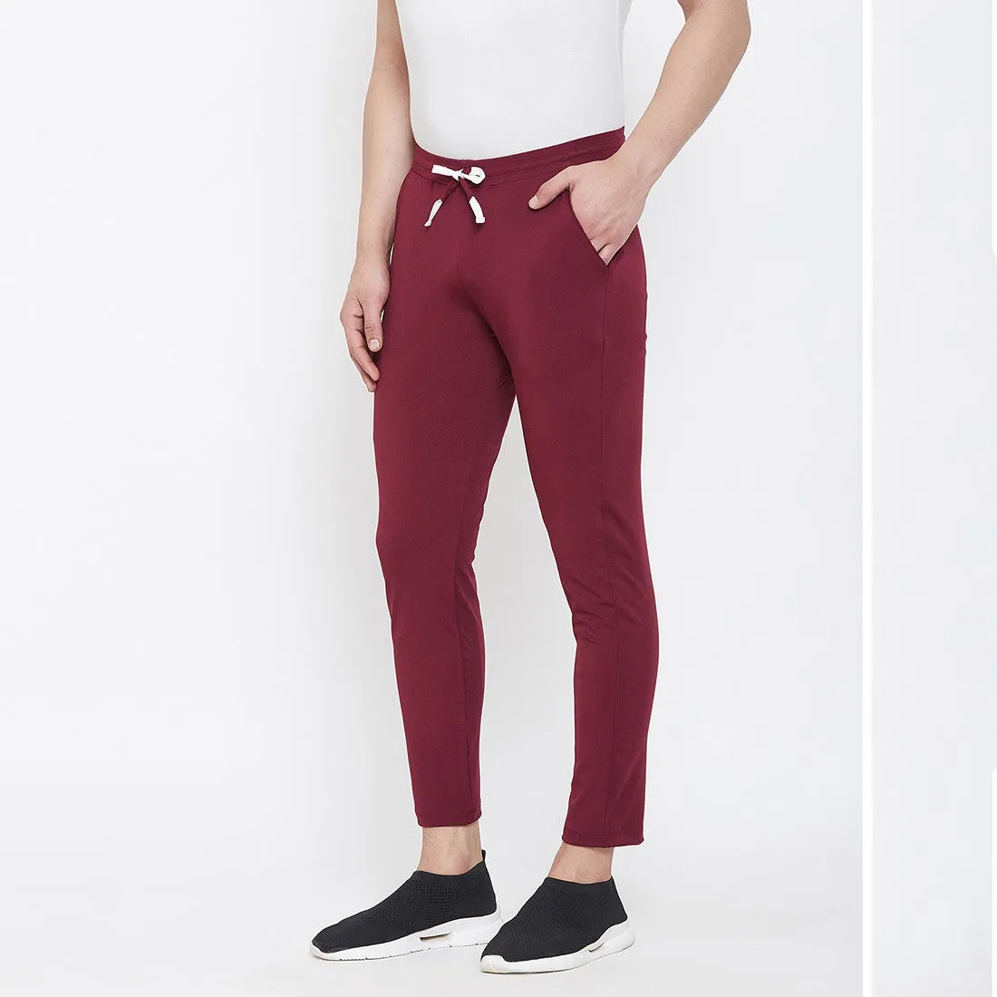 Men Solid Maroon Hiking Track Pants (Pack of 1)