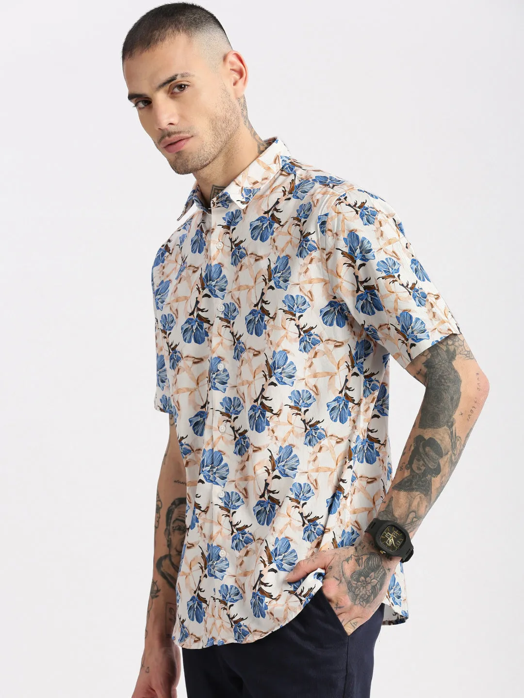 Men Spread Collar Floral Peach Casual Shirt