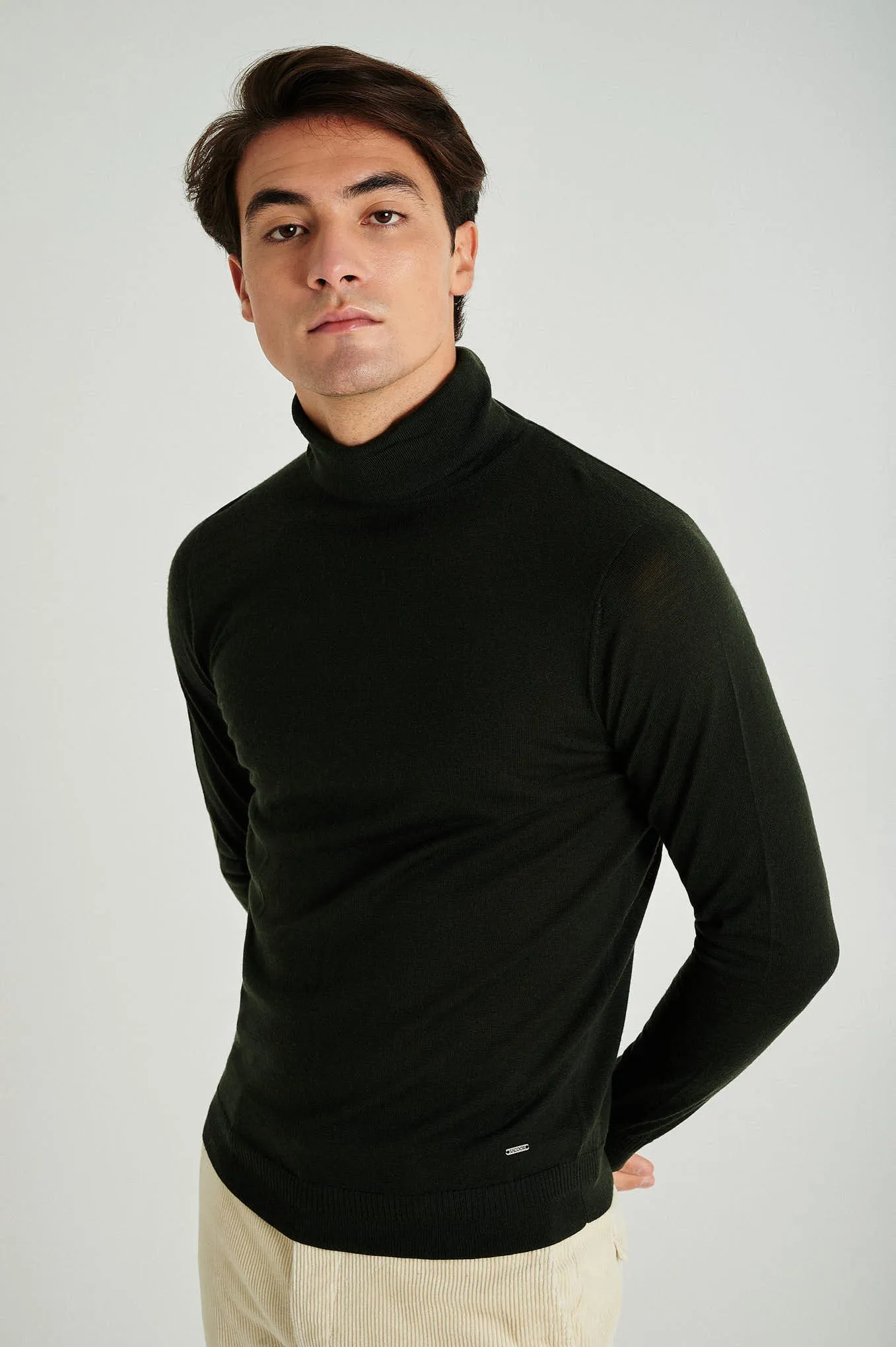 Men's extrafine merino wool turtleneck sweater