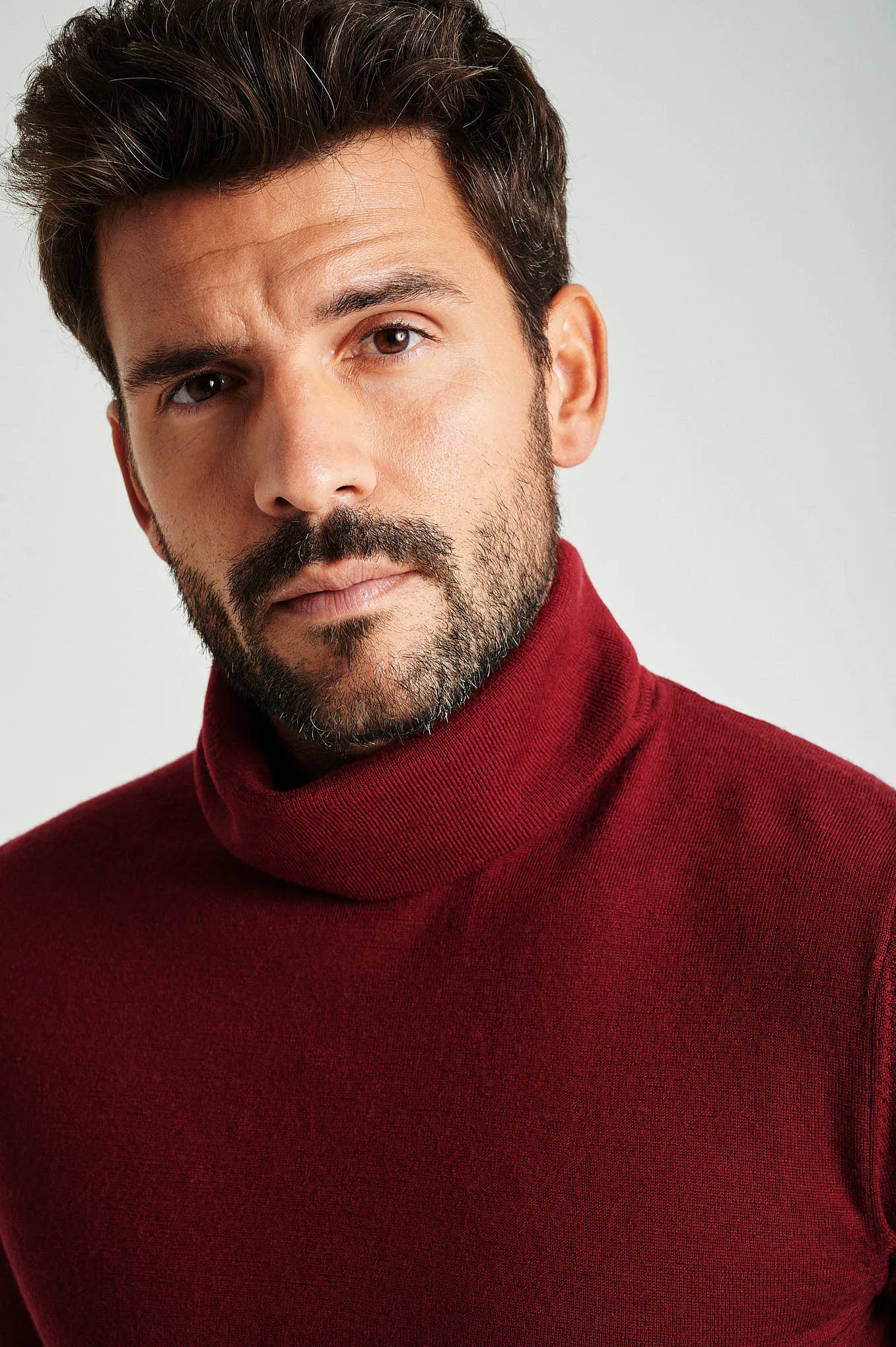 Men's extrafine merino wool turtleneck sweater