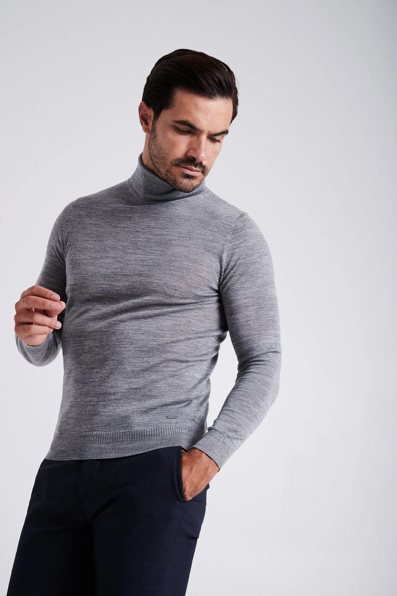 Men's extrafine merino wool turtleneck sweater