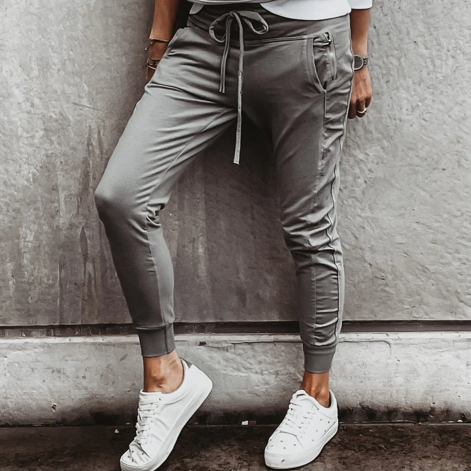 Mid grey ULTIMATE joggers