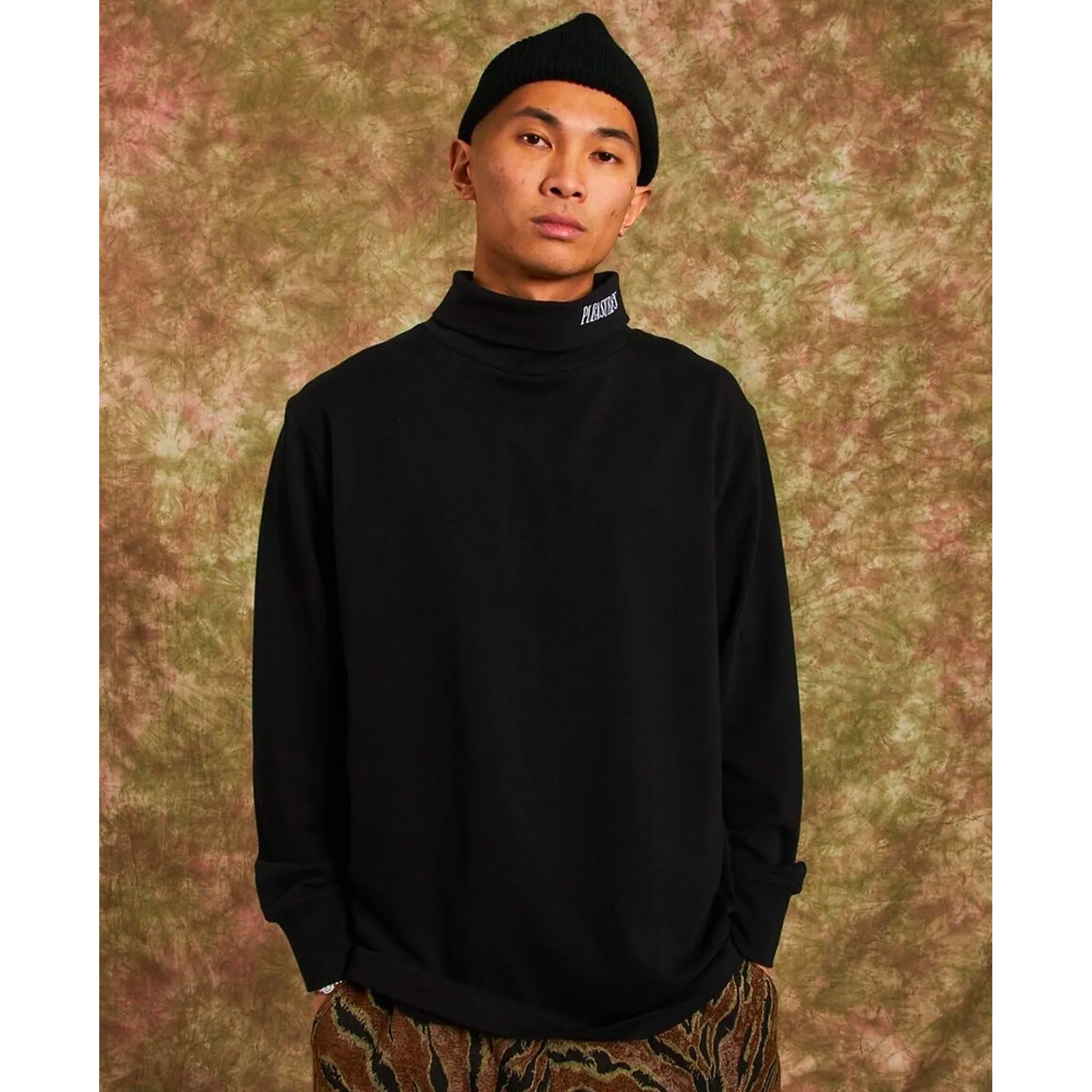 Turtle Neck (Black)