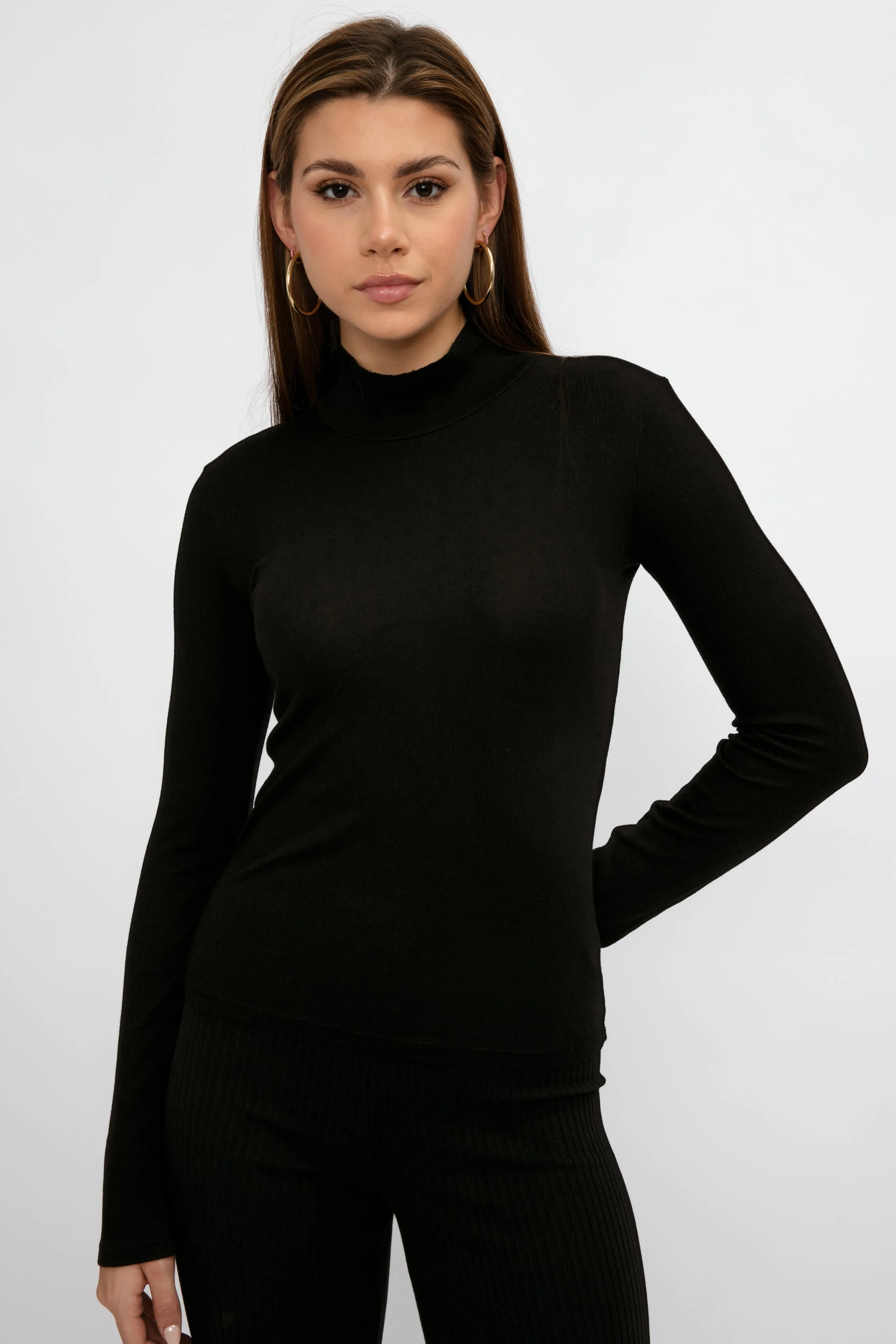 Verona Turtleneck in Jet Black