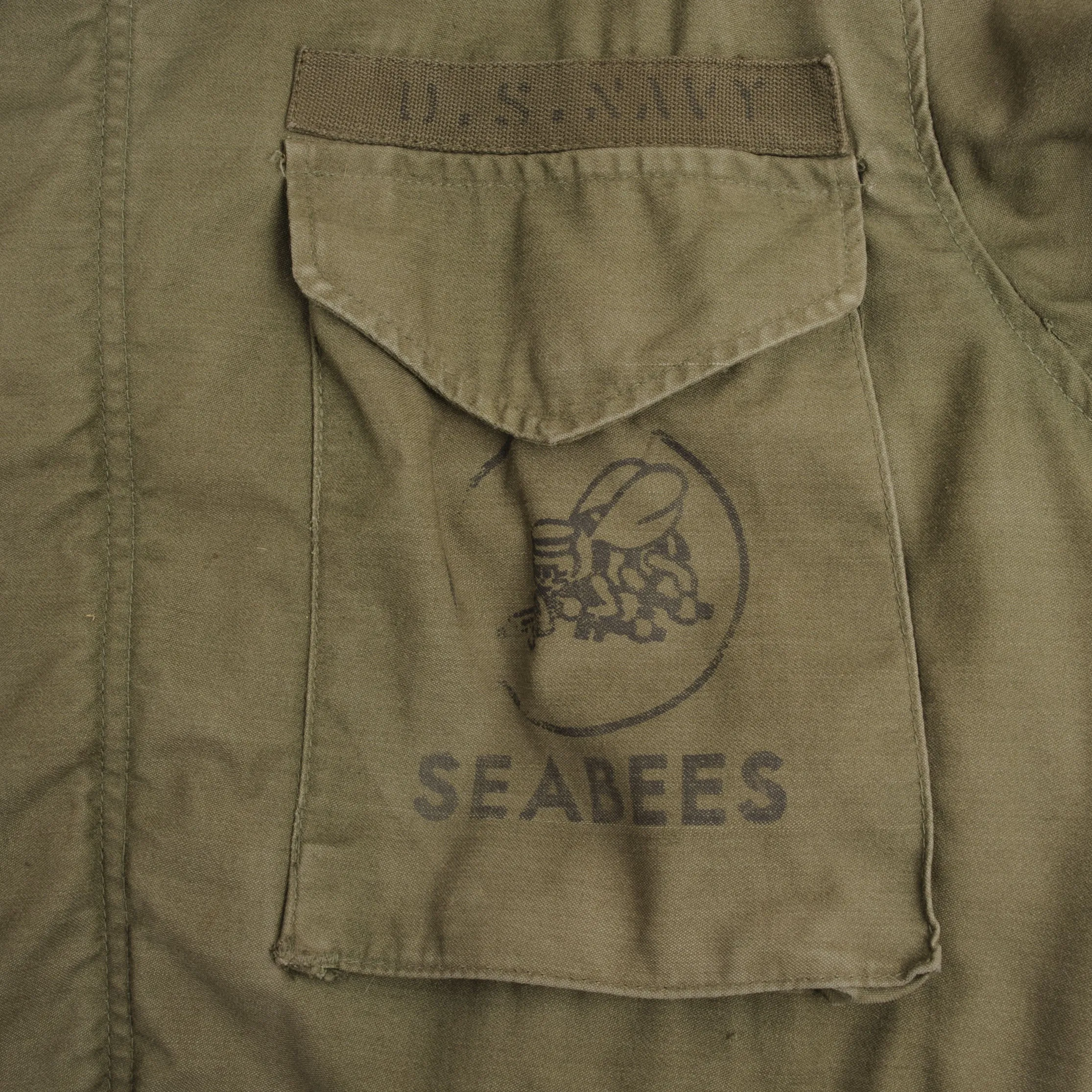 VINTAGE US NAVY SEABEES M-1965 M65 1985 FIELD JACKET STENCIL SIZE MEDIUM REG