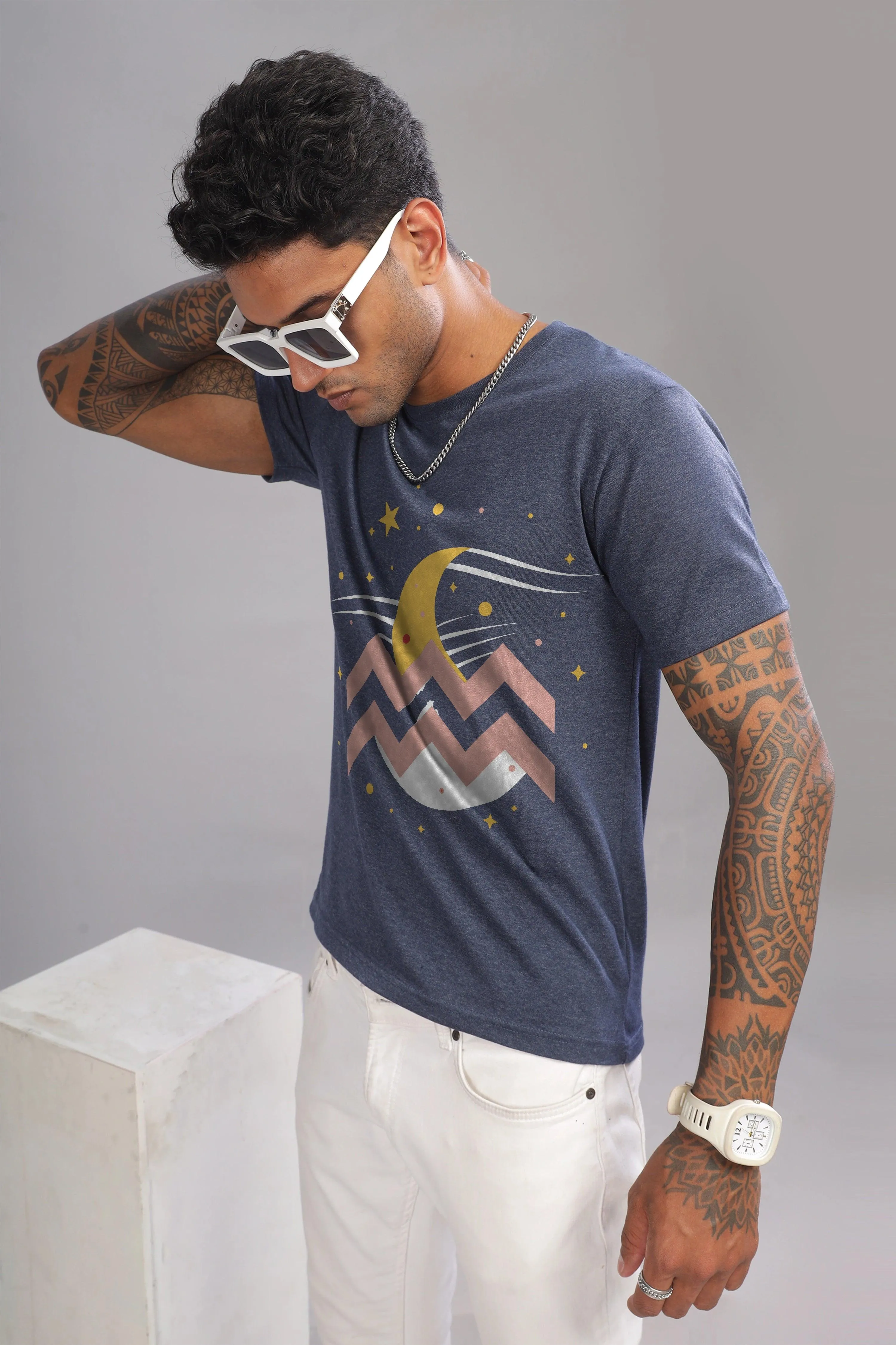 Waves of Aquarius Denim Blue Half Sleeve Printed Round Neck T-Shirt