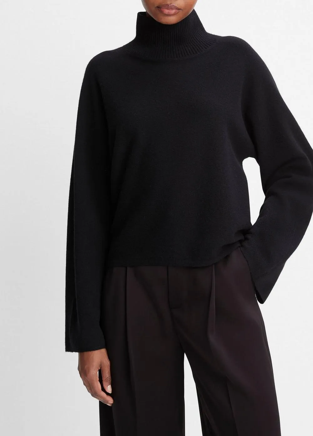 Wool and Cashmere Dolman-Sleeve Turtleneck Sweater in Black